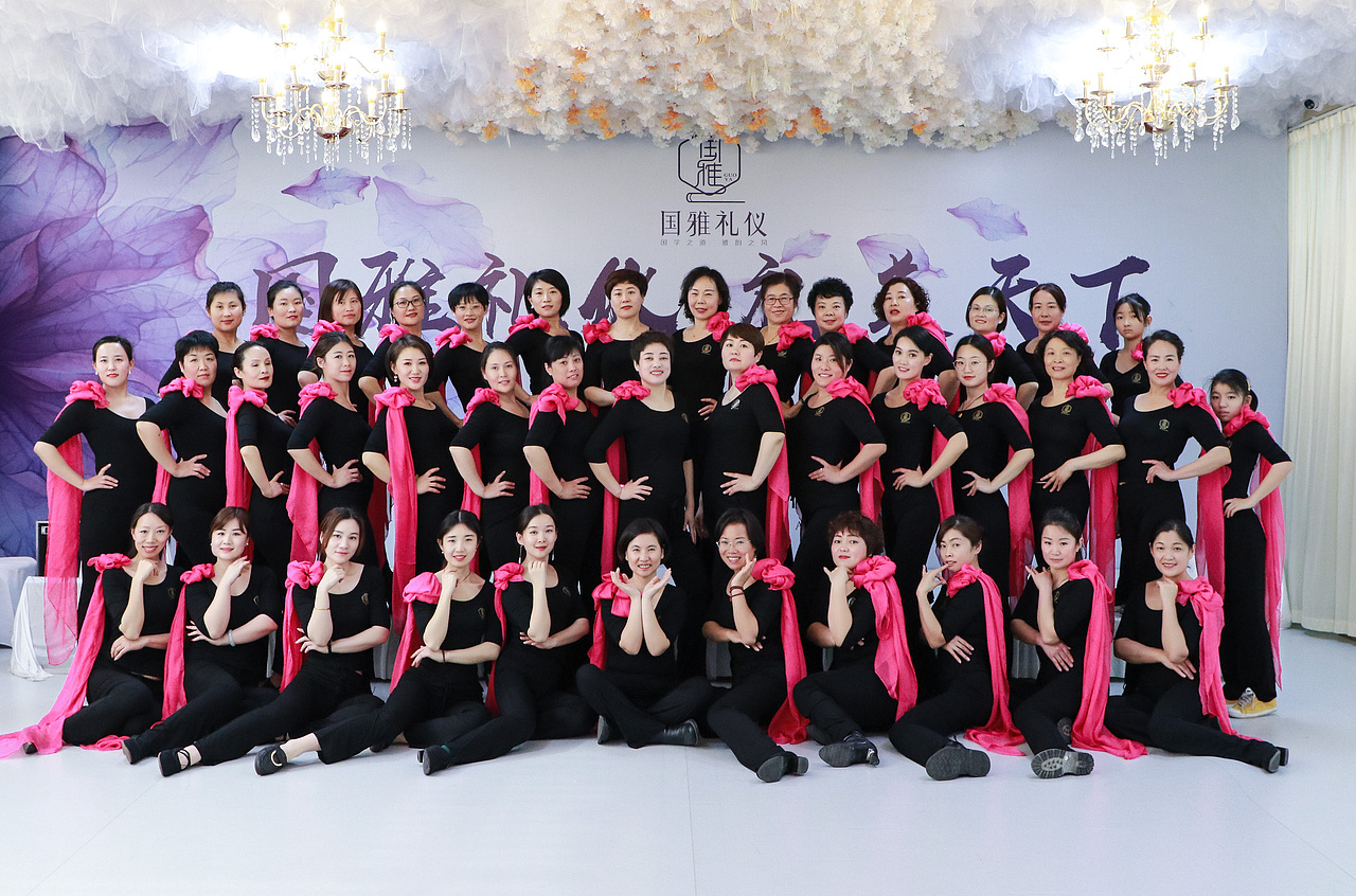 国雅礼仪27号+企业培训（图ZMjQyMzg3MDE2） - 人像摄影 - 站酷设计师国雅礼仪原创素材 - 站酷ZCOOL