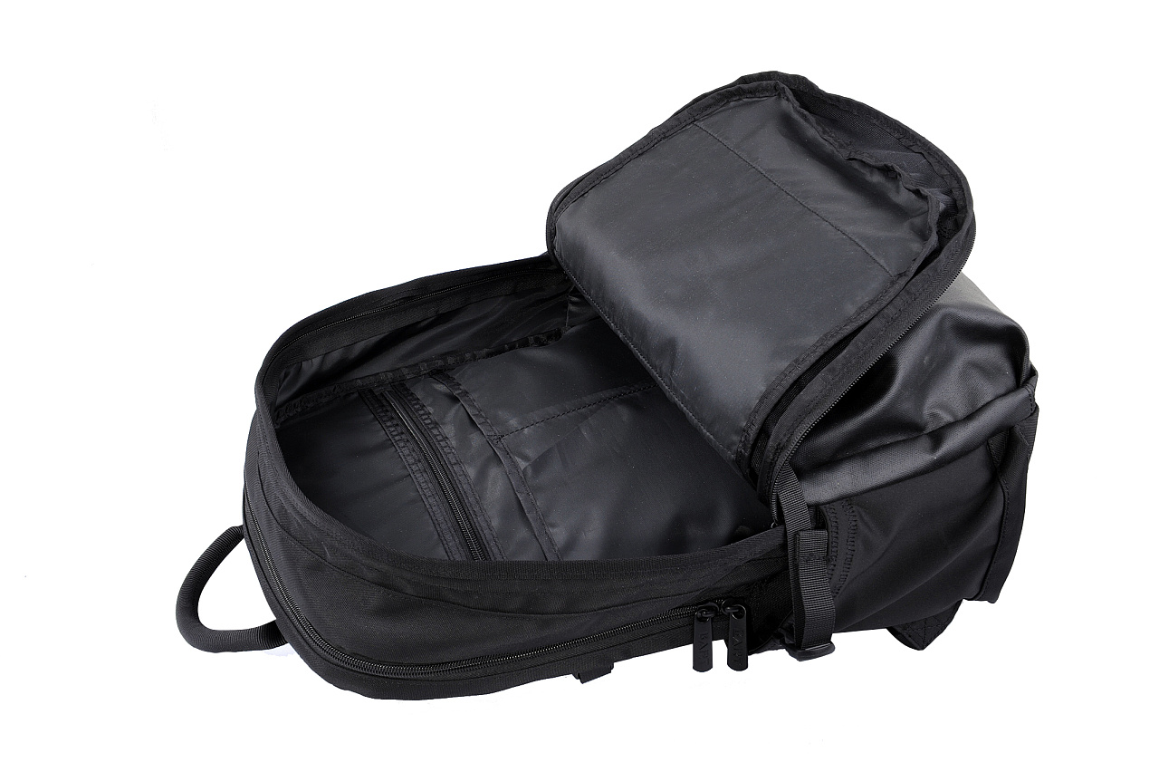 应急黑色背包 个人携行多功能背包_特殊专用箱包_第一枪