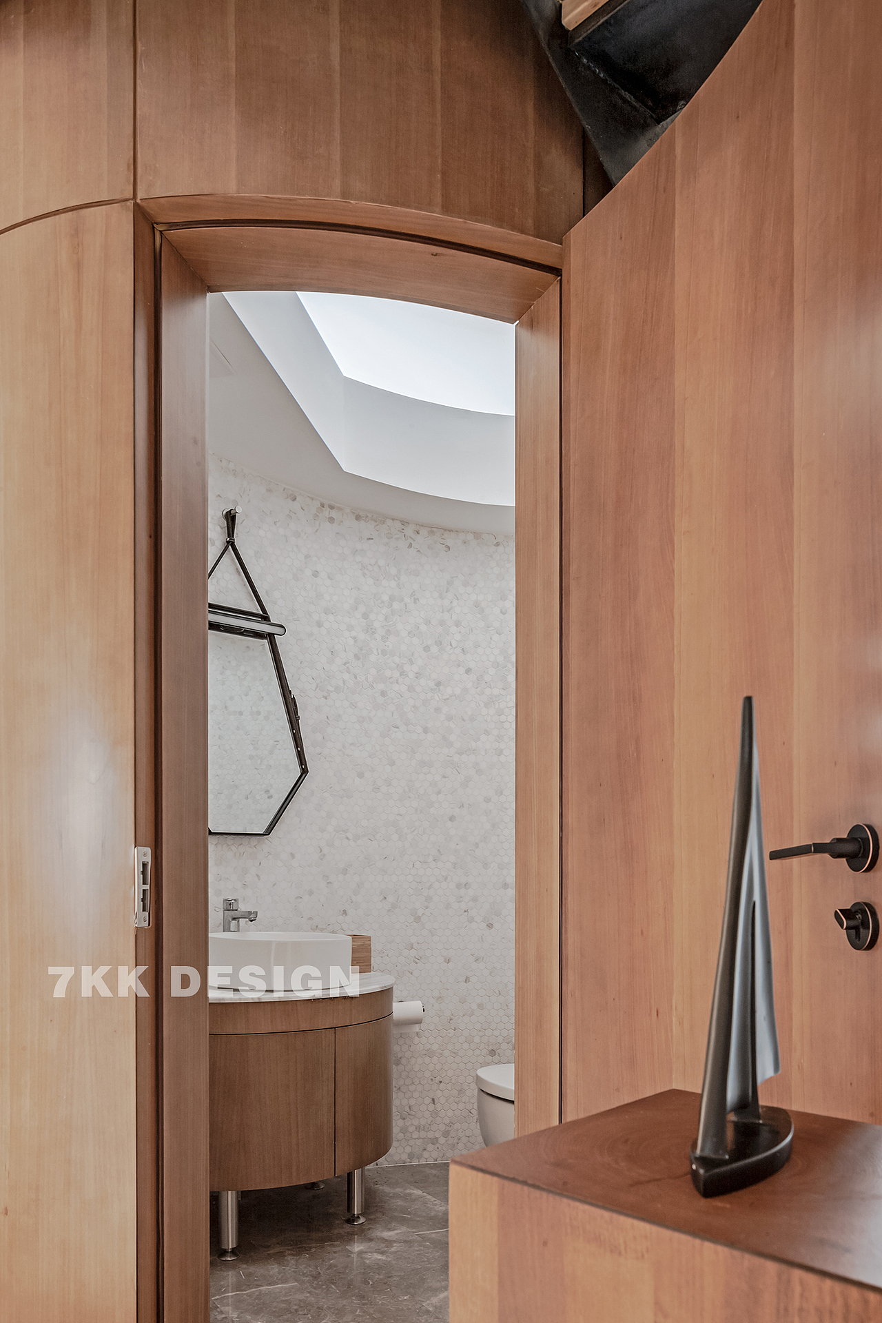 复式楼突破常规设计，将建筑设计与室内设计完美演绎（图ZMTkzNzU4MDAw） - 家装设计 - 站酷设计师7kkdesign麦古一原创素材 - 站酷ZCOOL