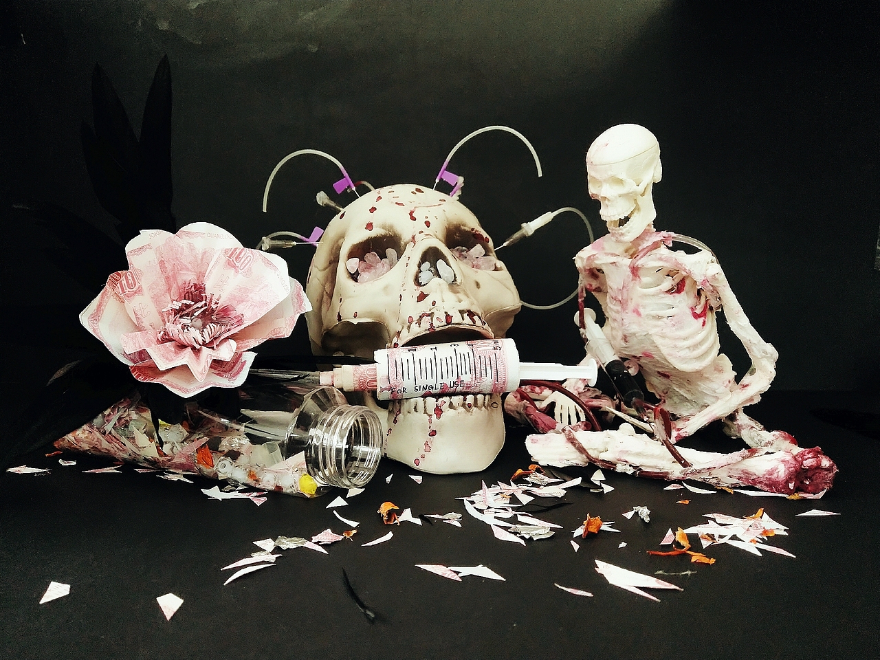 综合材料创作，吸毒预警系列（图ZMTk4MDUyMjc2） - 工艺品设计 - 站酷设计师AKA大反派原创素材 - 站酷ZCOOL