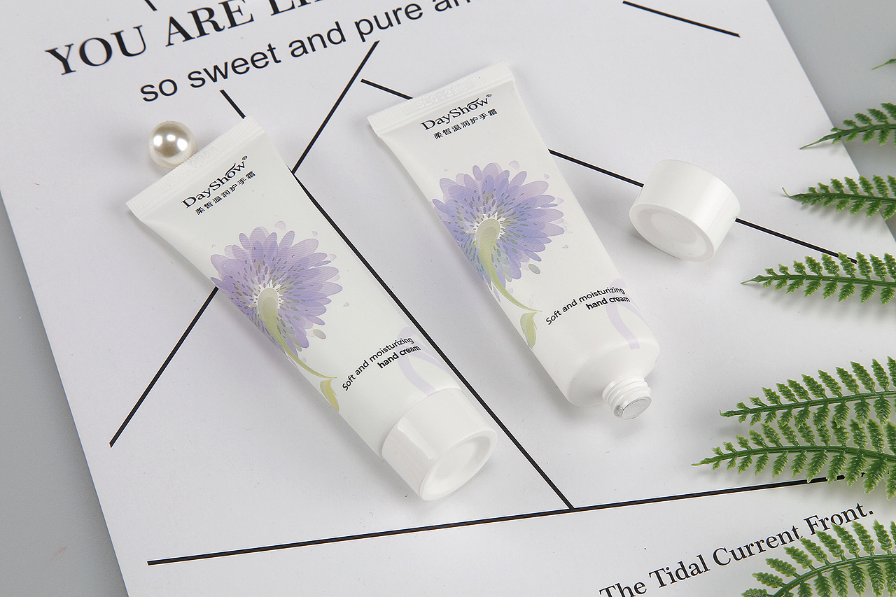 最终实物拍摄图，不得不说实在是赶不上效果图