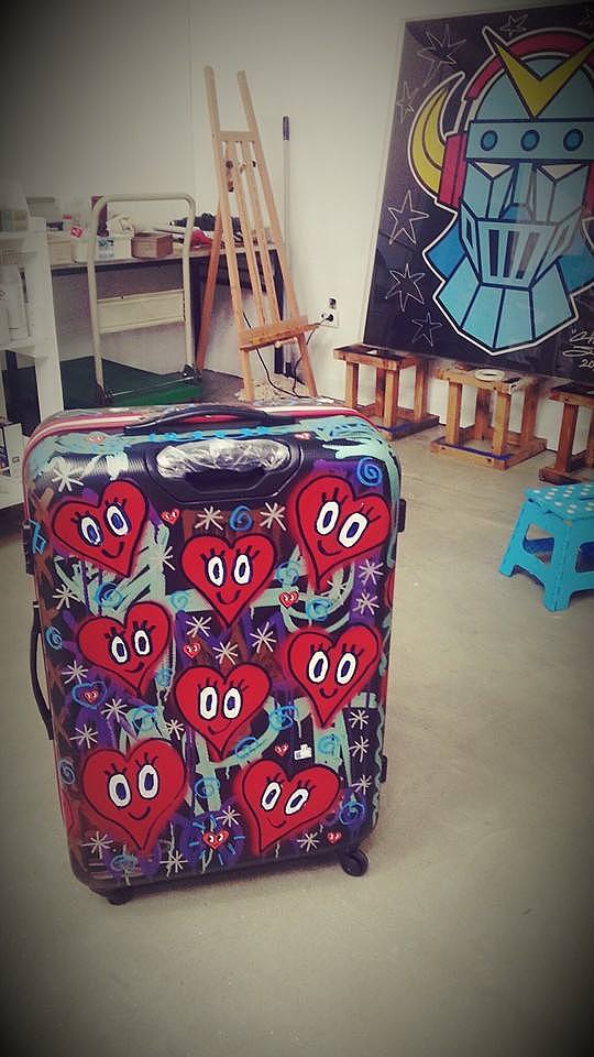 Charles Jang’s Happy Heart 查尔斯桃心 元素街拍八