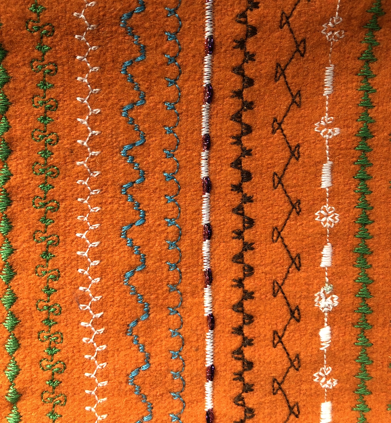 20u电脑花样机,电脑花样车,内置200多种花型