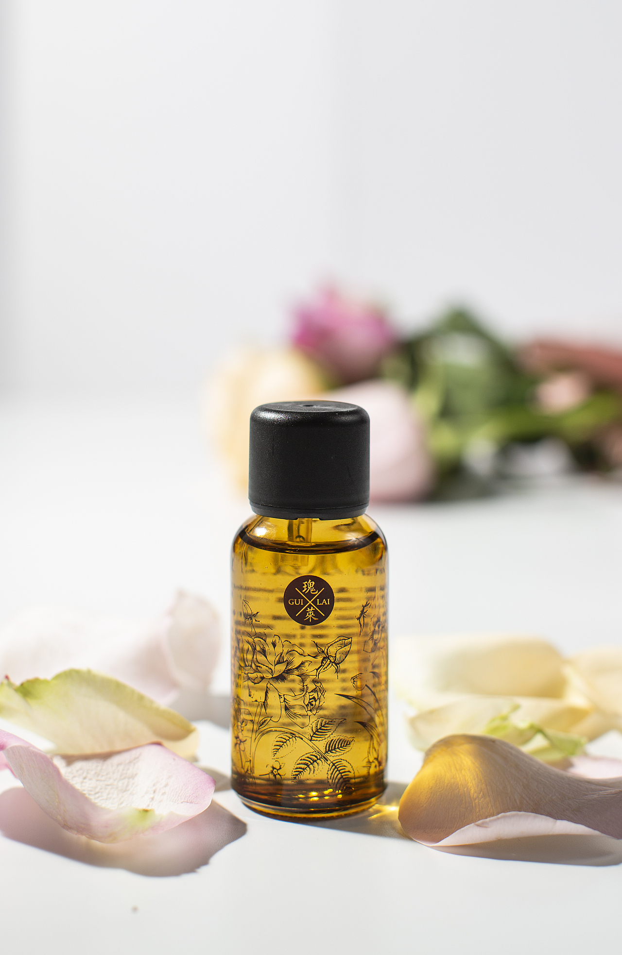 瑰莱——玫瑰精油产品拍摄（图ZMTU2NTk4NDQ0） - 产品摄影 - 站酷设计师龙湫传媒原创素材 - 站酷ZCOOL