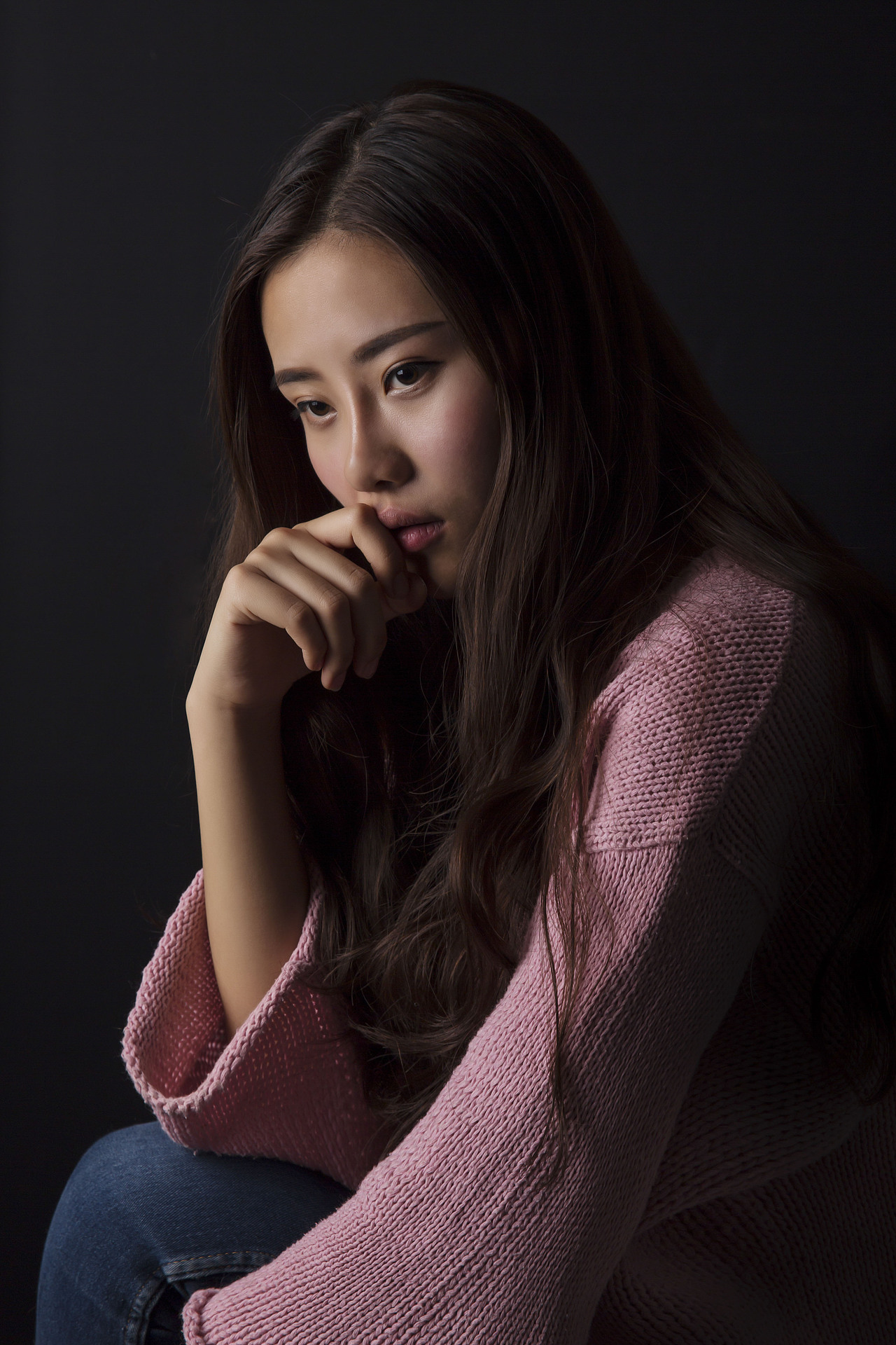 影棚人像（圖ZOTIyODEwNDg=） - 人像攝影 - 站酷設計師李屹倬原創(chuàng)素材 - 站酷ZCOOL