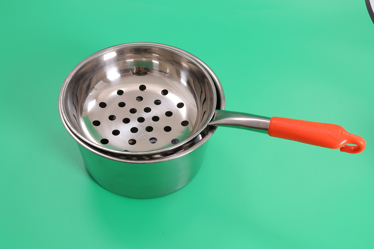 C02-烹饪用具\V39塑料柄漏鱼勺