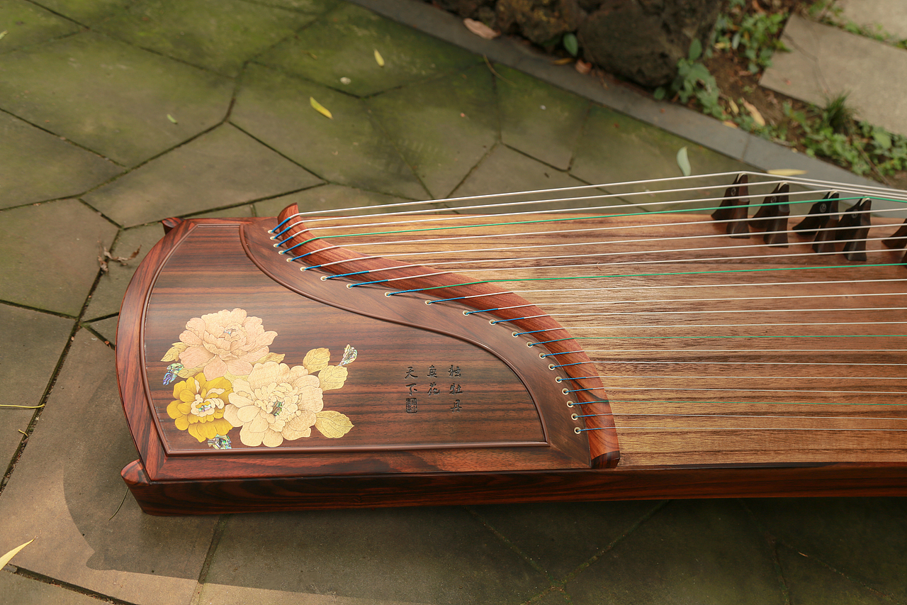 煌上煌古筝真牡丹