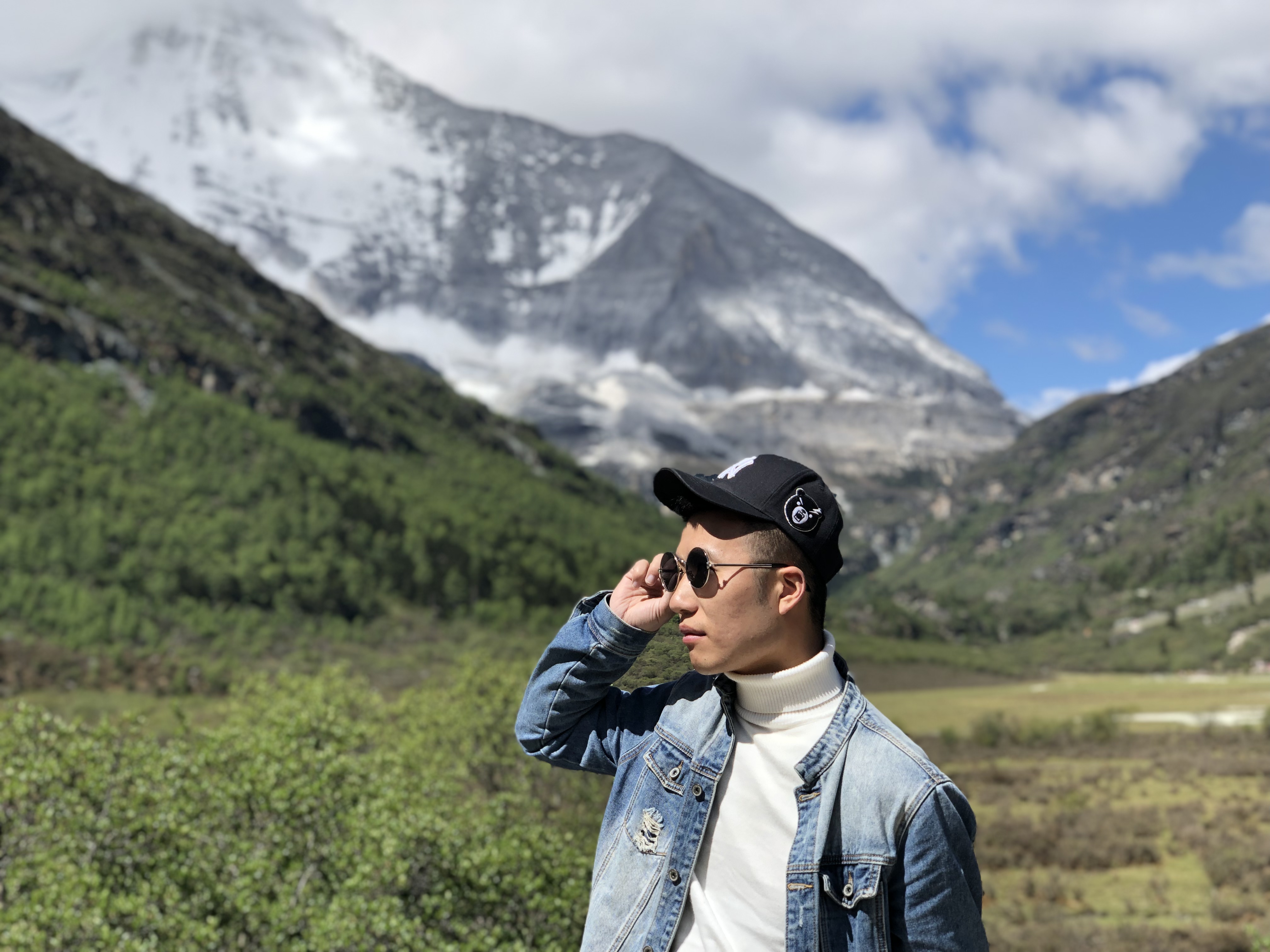 甲方粑粑放過我的個人主頁（封面預(yù)覽） - 主頁封面設(shè)置 - 站酷設(shè)計師甲方粑粑放過我原創(chuàng)素材 - 站酷ZCOOL