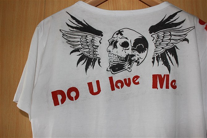 丙烯-手繪T裇（圖ZMjI3Mjc2OTY=） - 其他手工藝 - 站酷設(shè)計師ABU一GD原創(chuàng)素材 - 站酷ZCOOL