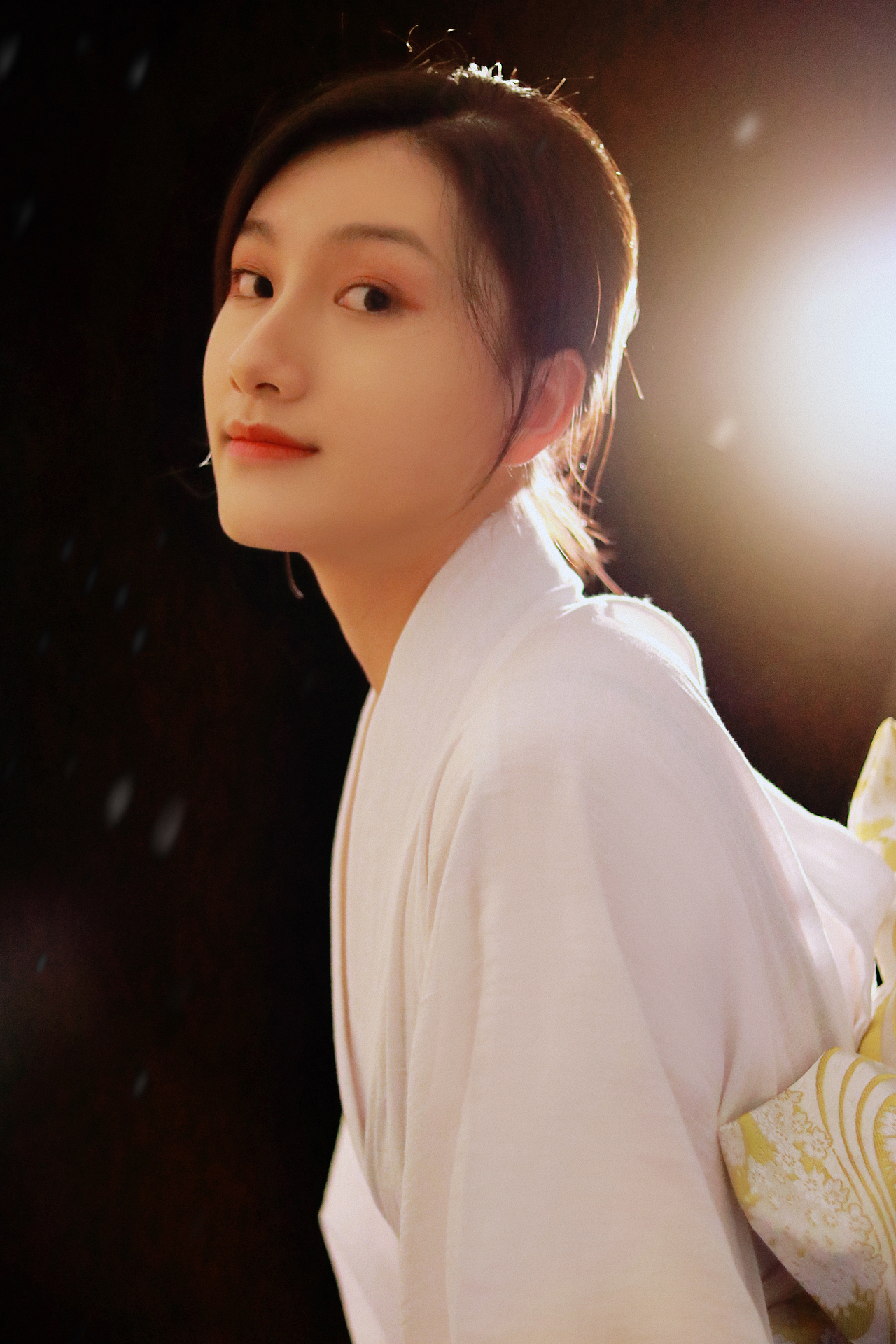 与光（图ZMjE0NDk5NDE2） - 人像摄影 - 站酷设计师与皆非原创素材 - 站酷ZCOOL