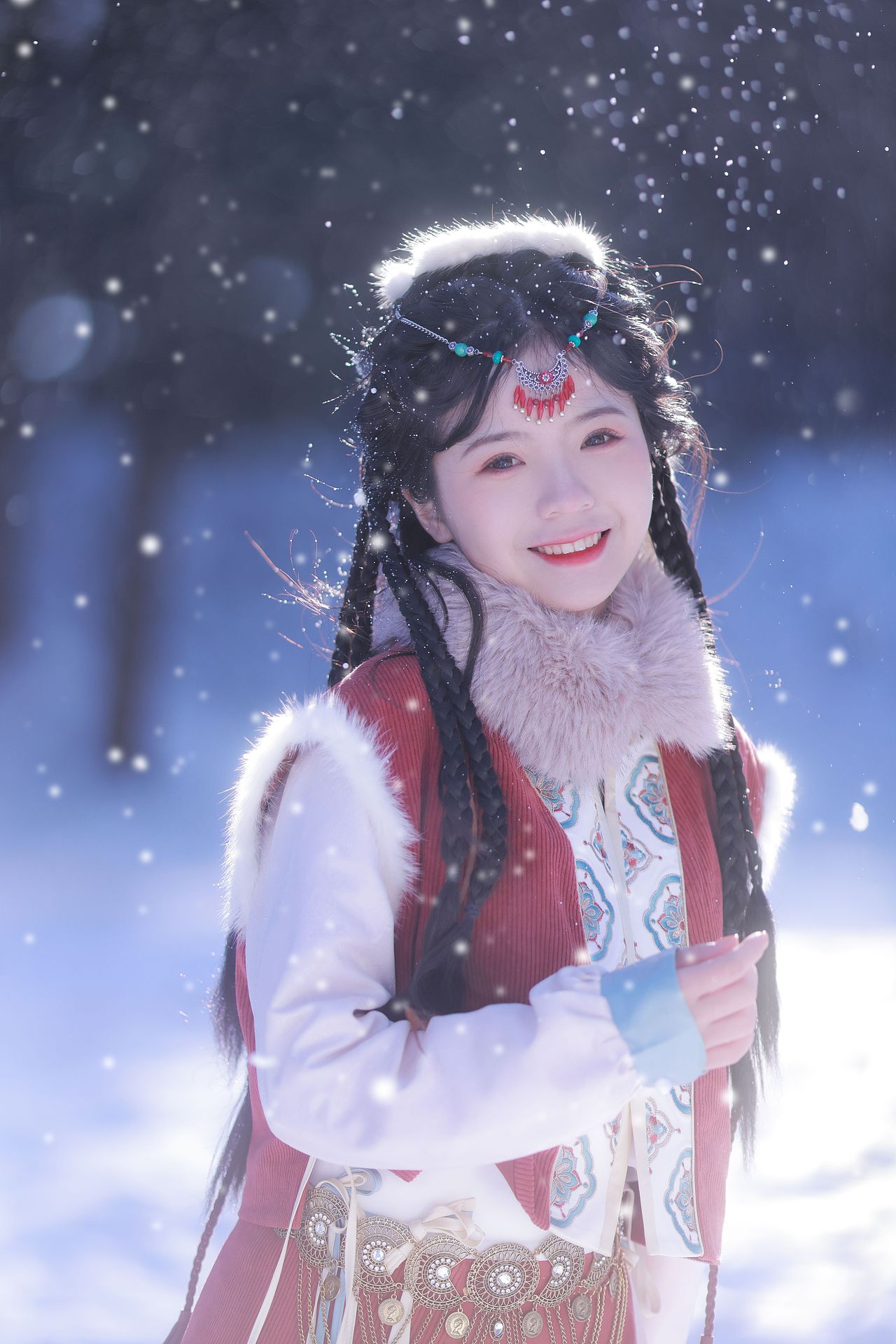 雪地里的西周九公主（图ZMjg1MTAxMDY0） - 人像摄影 - 站酷设计师猫南北睡不醒原创素材 - 站酷ZCOOL