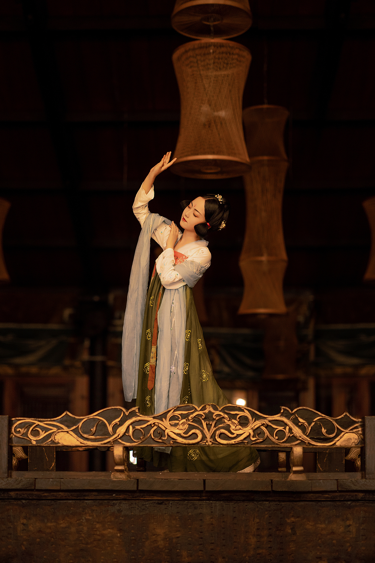 「空」（图ZMTY2OTY5MDgw） - 人像摄影 - 站酷设计师孟汤圆原创素材 - 站酷ZCOOL