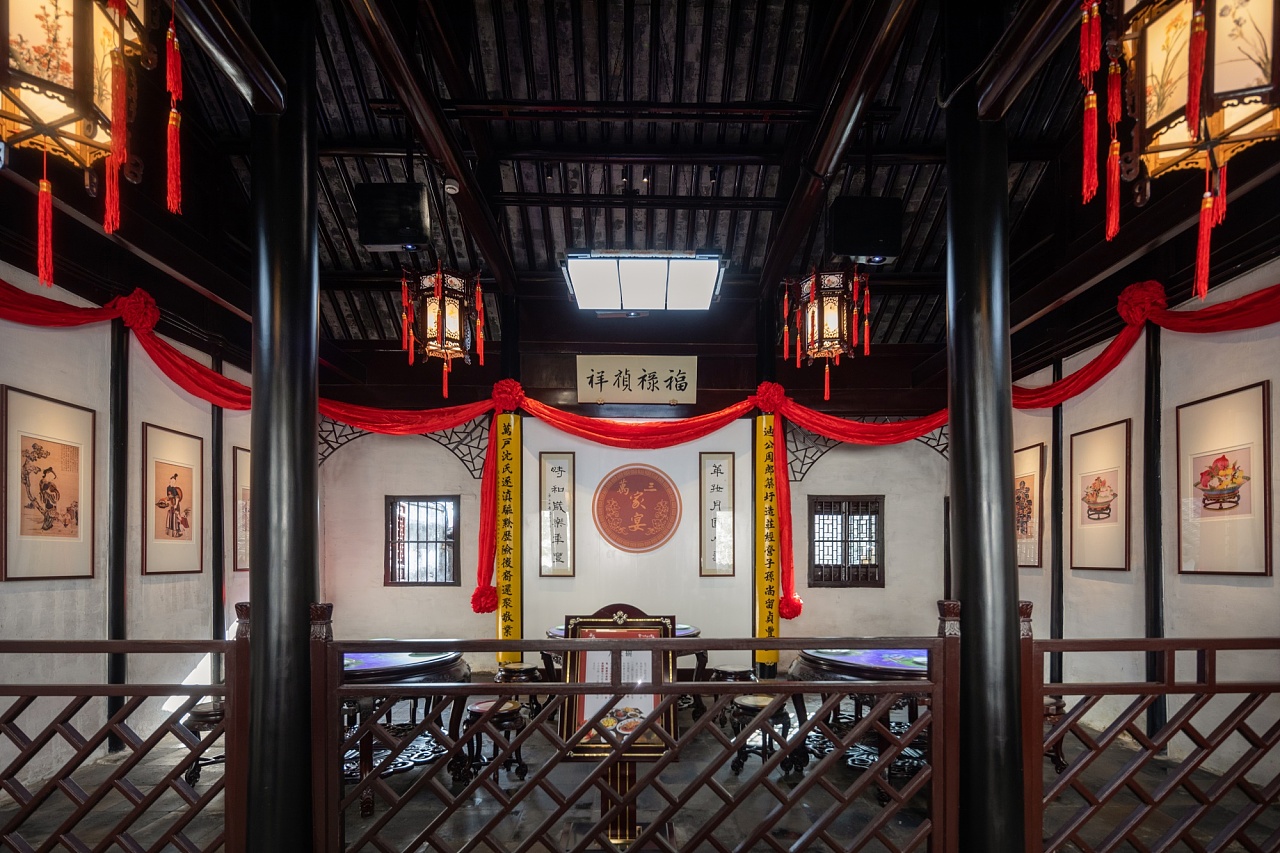 周庄古镇沈厅秋日美景