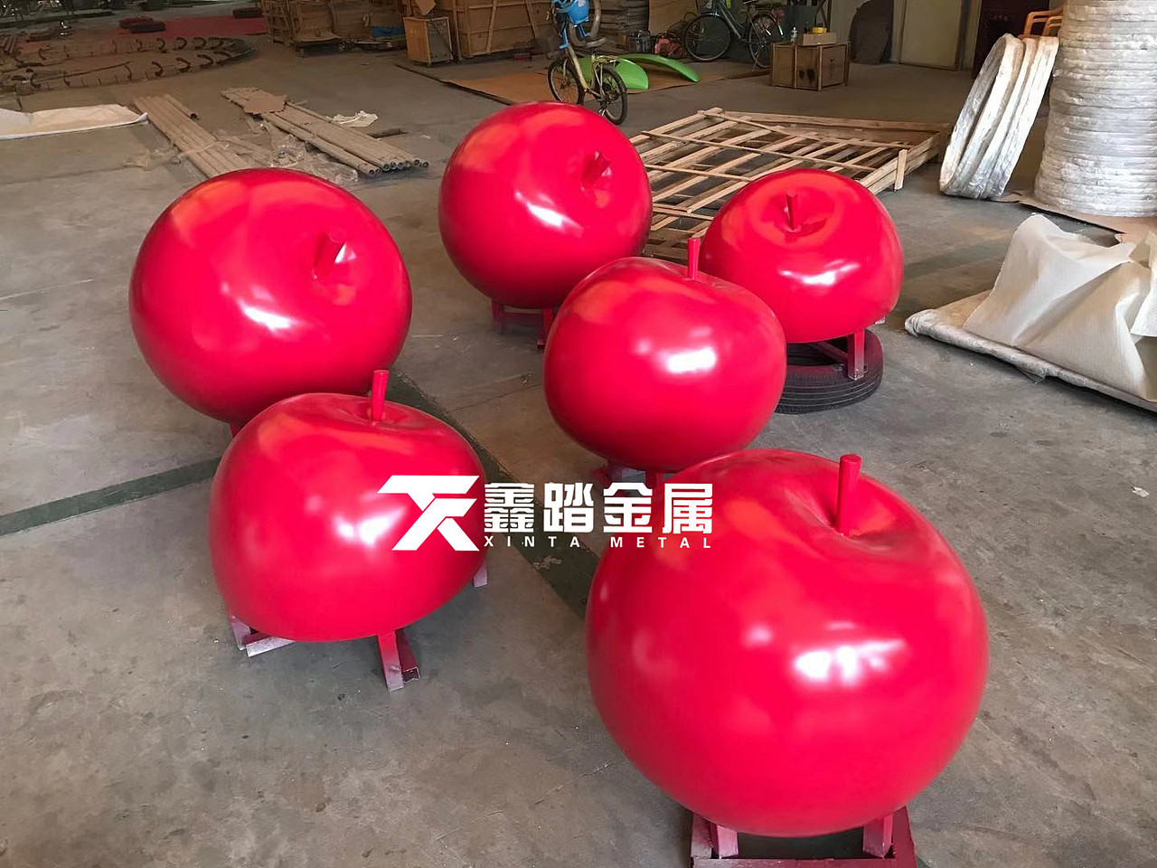 不锈钢仿真水果雕塑 苹果雕塑 公园展示区景观小品雕塑