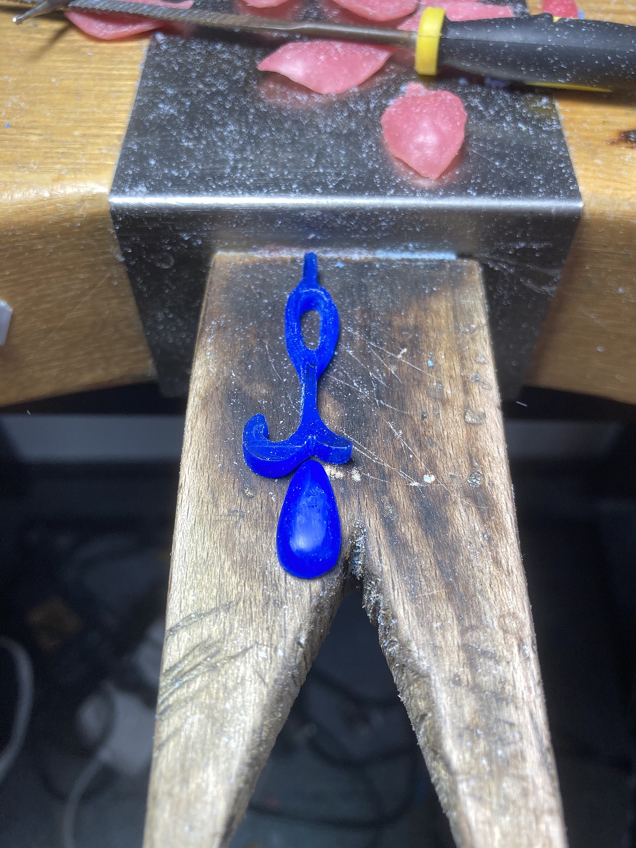 雕蜡|手工艺|首饰设计|黑熊leo_原创作品-站酷zcool