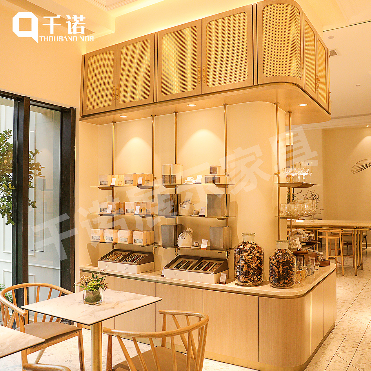 展柜专业定制广州展柜工厂烤漆展柜高档展柜（图ZMTQ4NzgzMTIw） - 展陈设计 - 站酷设计师专业定制展柜原创素材 - 站酷ZCOOL