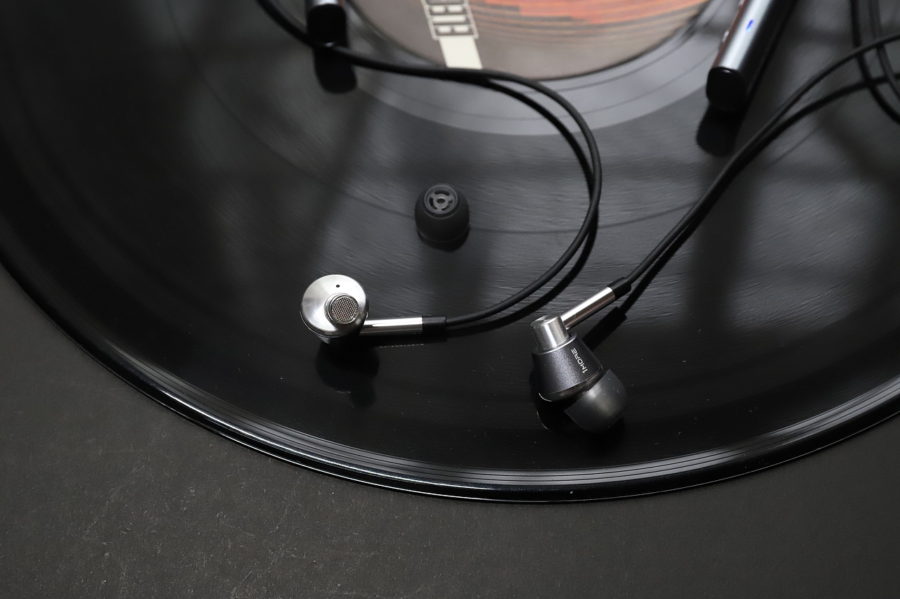 万魔三单元蓝牙耳机