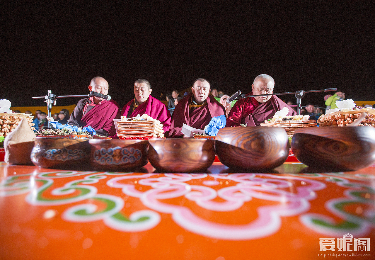 蒙古族小年祭火神仪式