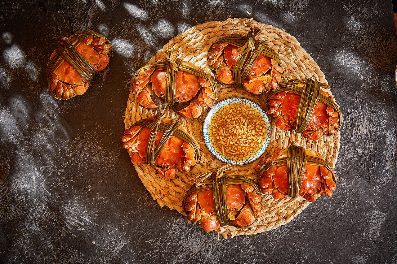 美食摄影 | 吃大闸蟹是一种季节性的享受