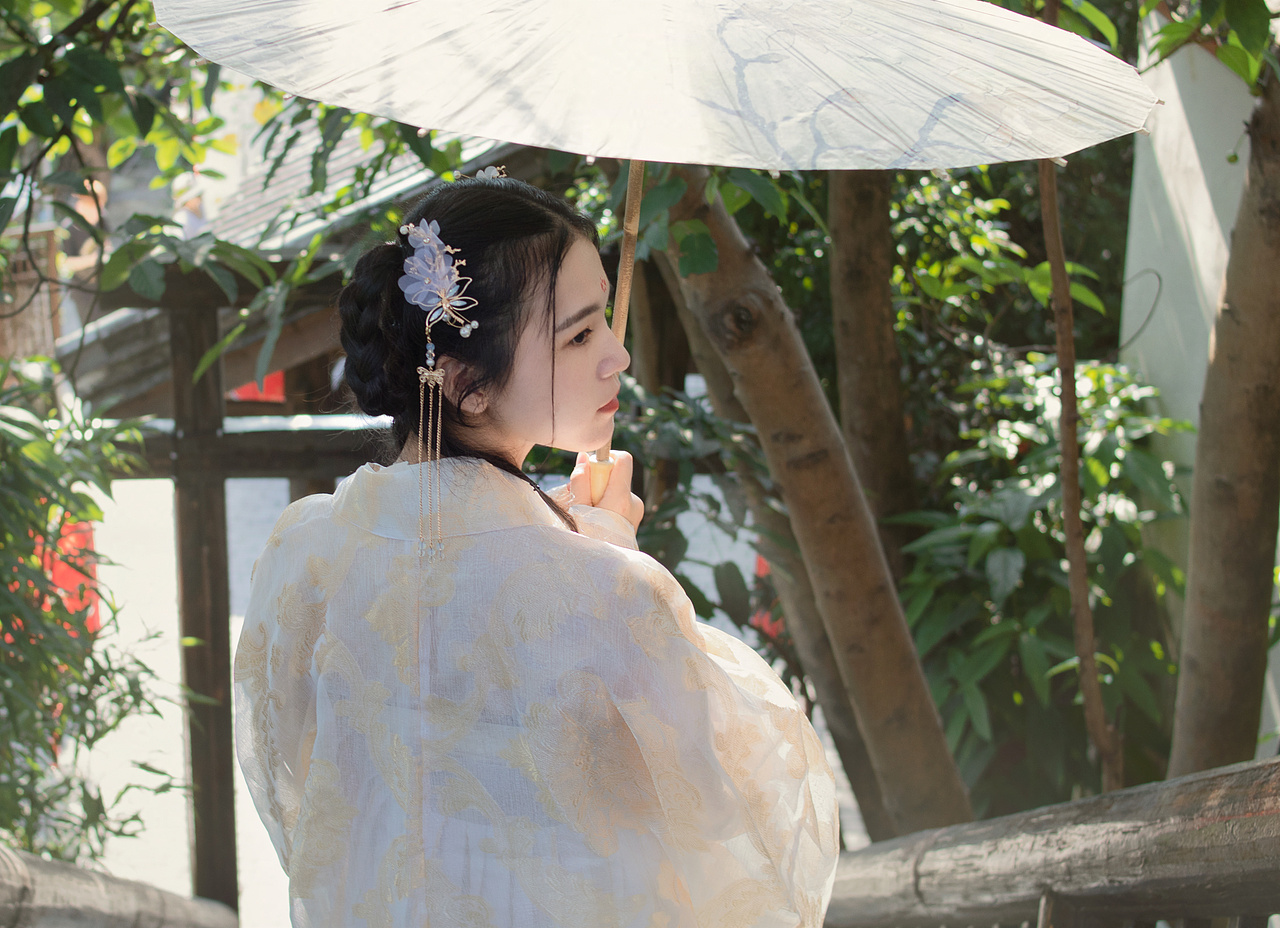 客家小镇拍的汉服（图ZMTYzNDMyMzY0） - 人像摄影 - 站酷设计师菊花菊花菊花原创素材 - 站酷ZCOOL