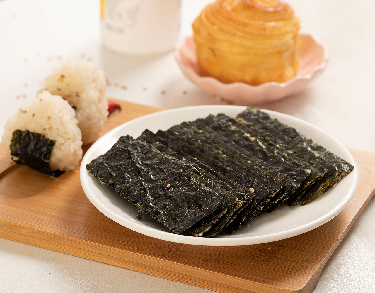 鱼干鱿鱼丝海苔鱼罐头带鱼黄花鱼