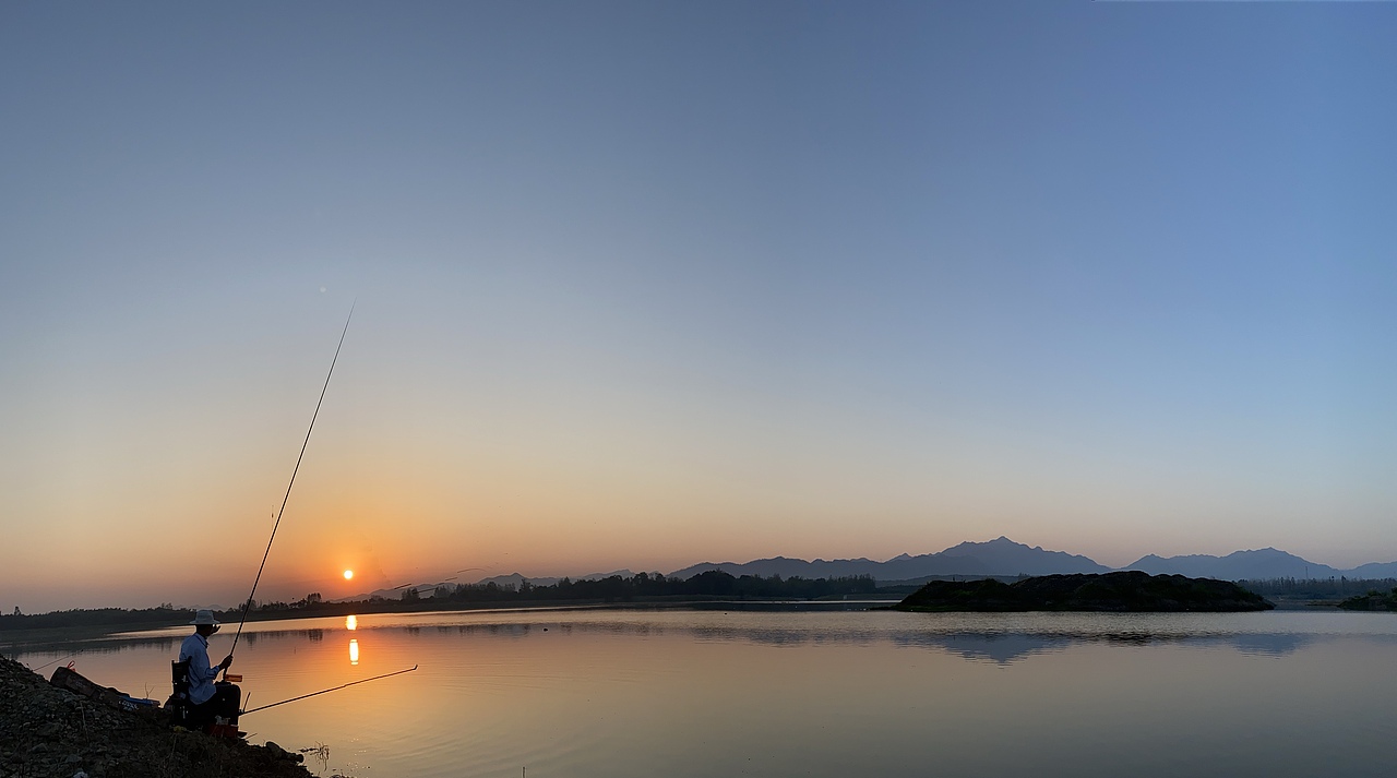 日出而作 钓鱼老叟浣纱人
