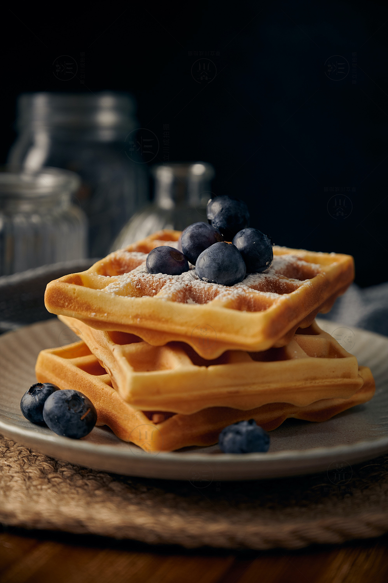 【美食摄影】蜂蜜蓝莓华夫饼（图ZMjA4MDI3NjIw） - 产品摄影 - 站酷设计师JyCando原创素材 - 站酷ZCOOL
