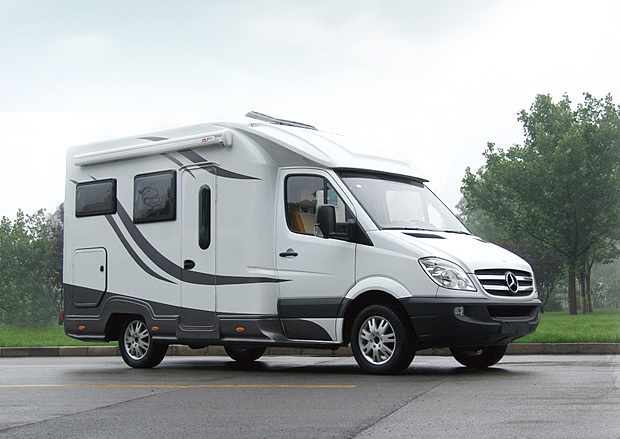 中国兵器北方车辆集团北方房车品牌标志设计 北京东锐恒创品牌设计