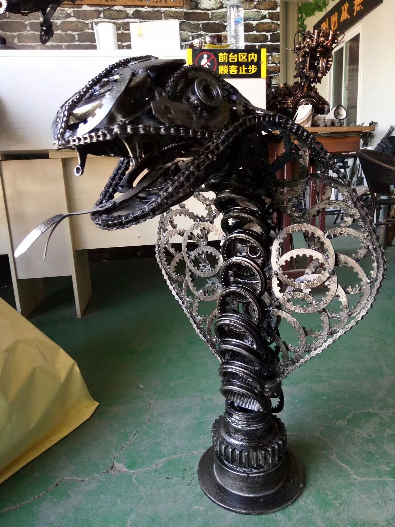 蛇 铁艺雕塑重金属朋克风