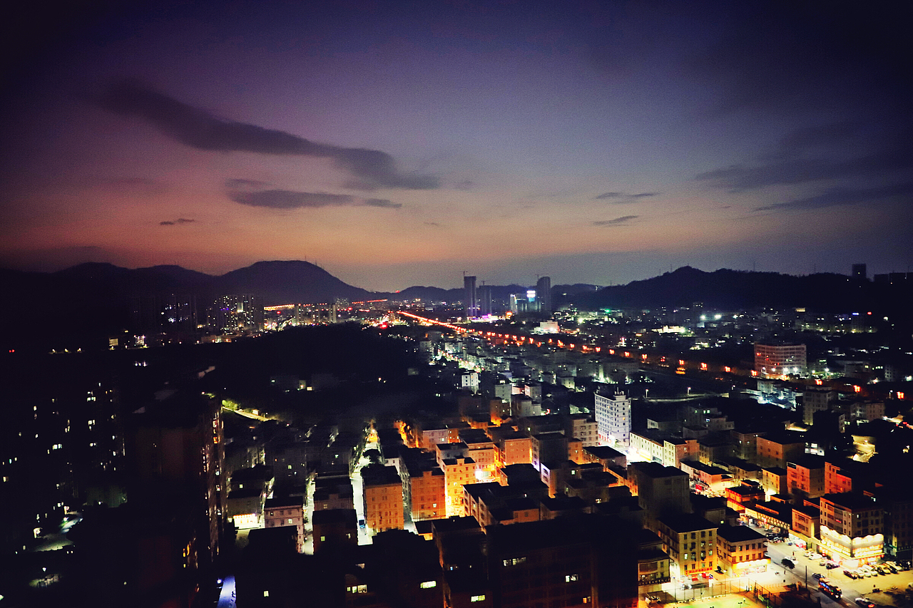 30楼的夜幕（图ZMTQ4NTQxODc2） - 风光摄影 - 站酷设计师Lily小姐原创素材 - 站酷ZCOOL