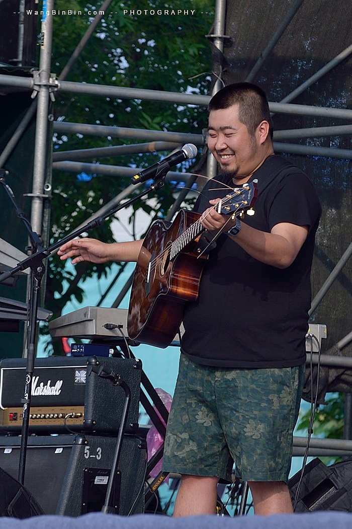 2015优放音乐节——宋冬野（图ZMjc2NzU5ODA=） - 人文/纪实摄影 - 站酷设计师binbin5s原创素材 - 站酷ZCOOL