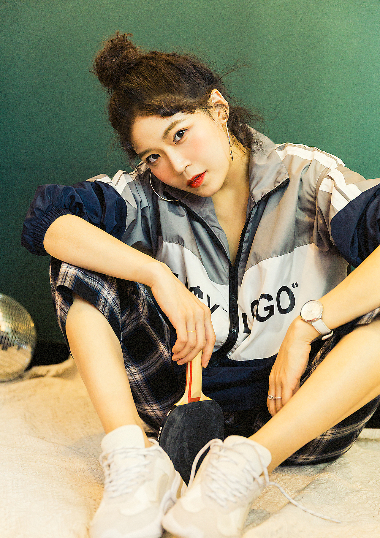 画报写真（图ZMTg5Mjk3NzEy） - 人像摄影 - 站酷设计师超大发原创素材 - 站酷ZCOOL