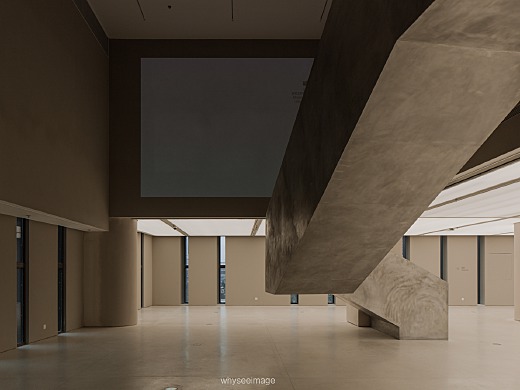 UCCA Edge | 室内以内