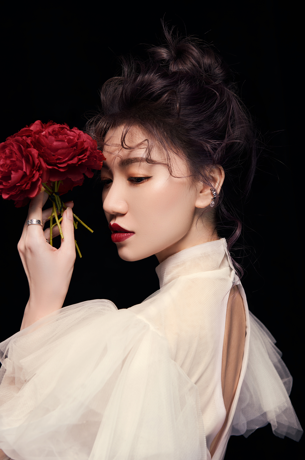 血色玫瑰（图ZMjY5Mjc1MjA4） - 人像摄影 - 站酷设计师摄影师湘南原创素材 - 站酷ZCOOL