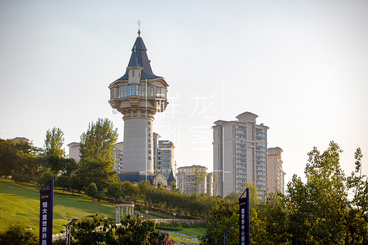 贵阳花溪恒大文化旅游城建筑空间摄影案例