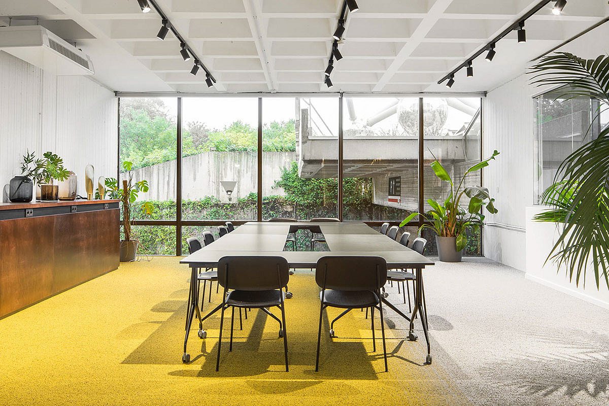 ZINGVR全球优秀商业设计:布鲁塞尔贸易广场