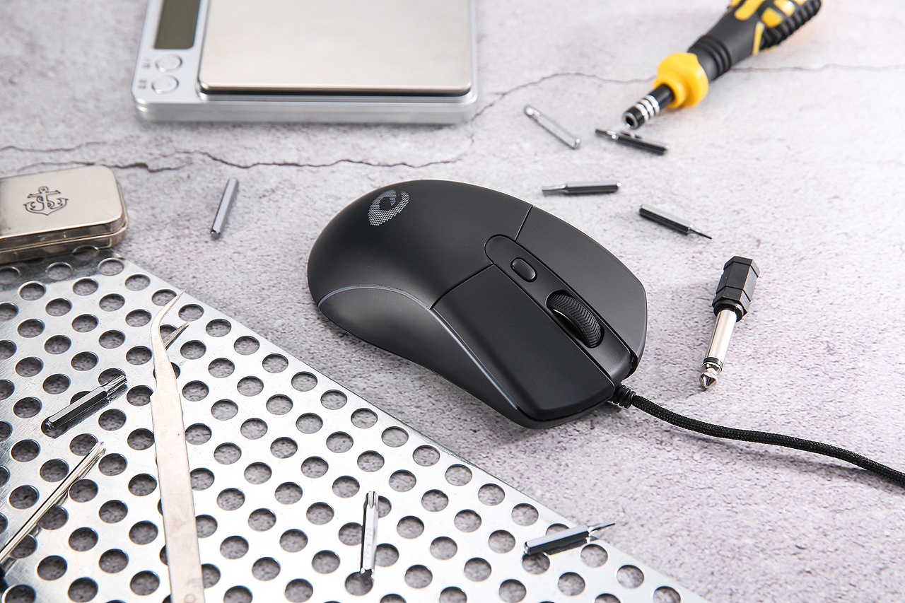 达尔优游戏电竞轻量化鼠标（图ZMjExNjEyMzI4） - 产品摄影 - 站酷设计师陈1234原创素材 - 站酷ZCOOL