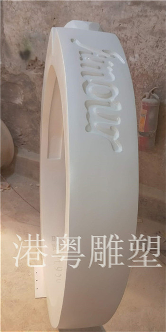 浪漫爱情的象征物钻戒，玻璃钢戒指雕塑婚庆店铺摆件（图ZMjE3NDA3MDUy） - 雕塑 - 站酷设计师港粤雕塑艺术厂家原创素材 - 站酷ZCOOL