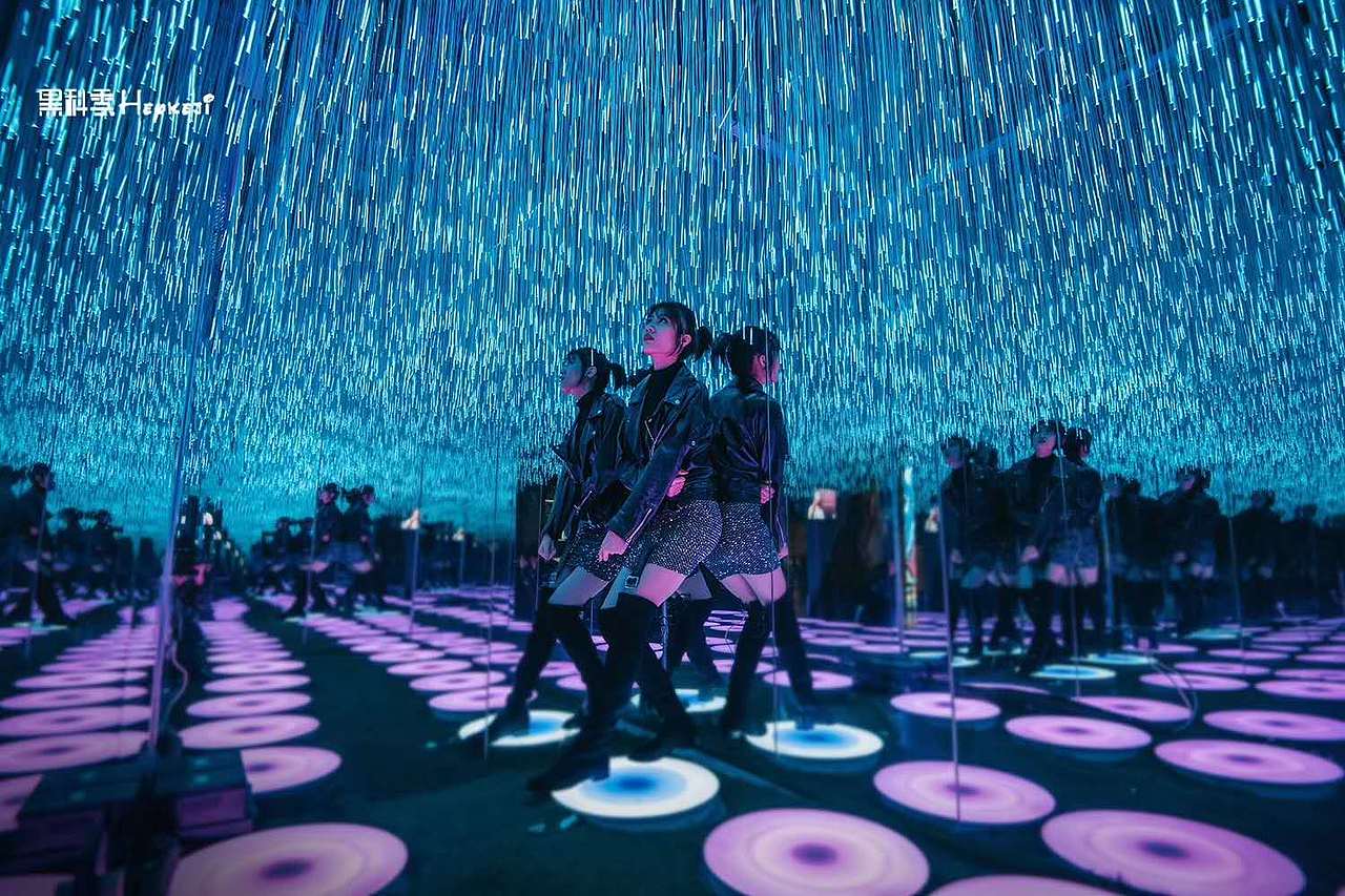 星空艺术馆、网红馆、失恋博物馆等最适合的活动道具