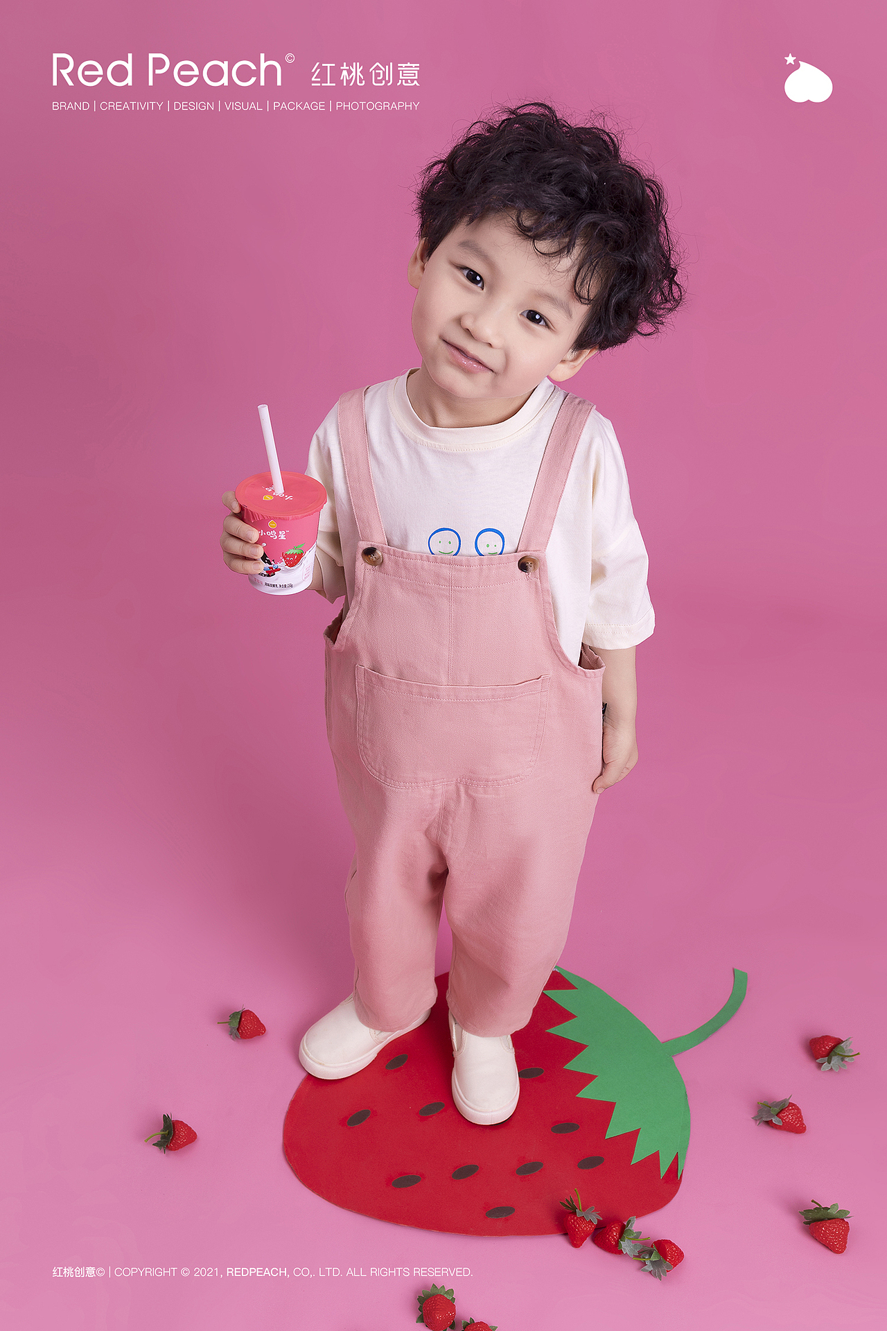 创意摄影 | 一鸣真鲜奶吧小鸣星酸奶 × 红桃创意
