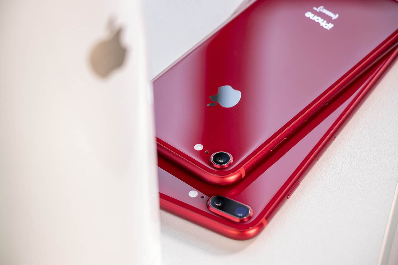 苹果88plus红色特别版图赏