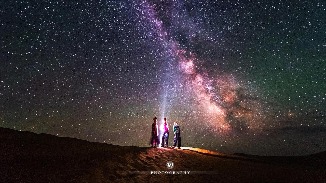 巴丹吉林沙漠的星空