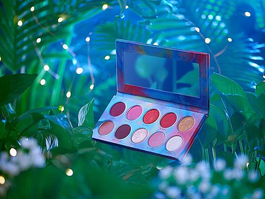 微距创意-清风拂面，繁星满天。眼影盘创意拍摄