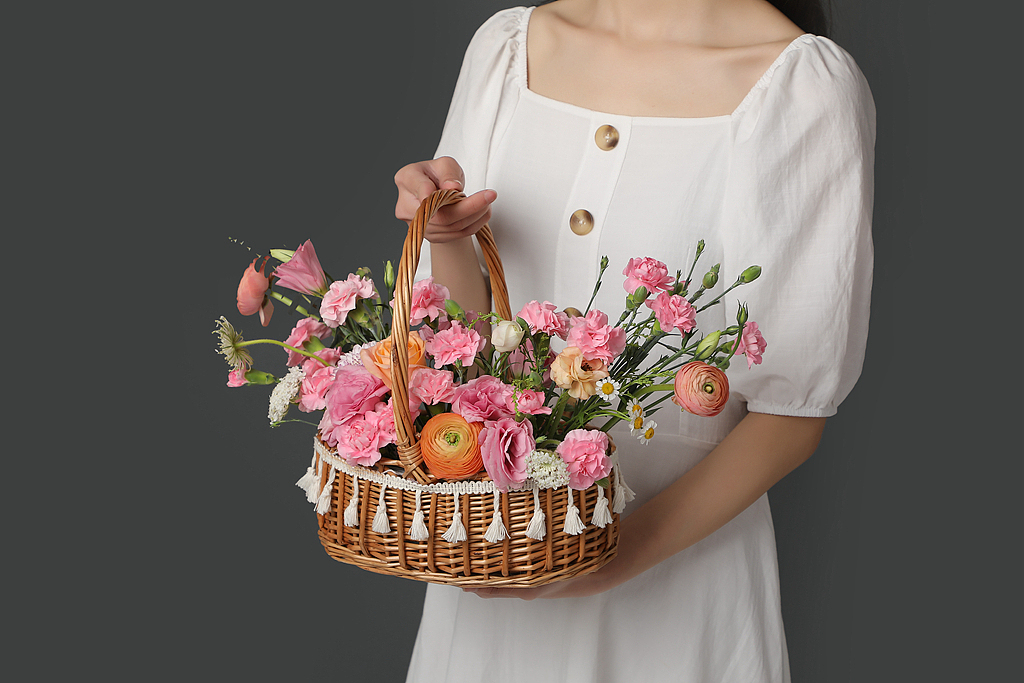 花篮（图ZMjUzNjY5MDIw） - 产品摄影 - 站酷设计师光星星原创素材 - 站酷ZCOOL