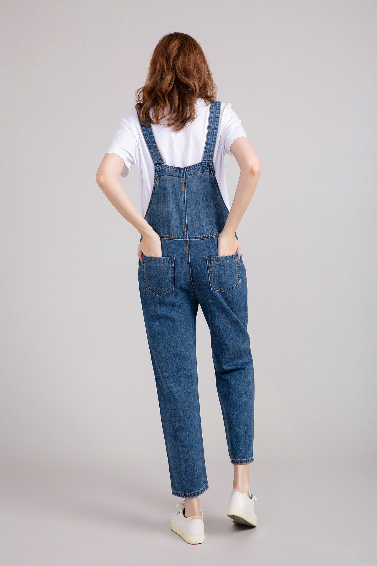 甜美风外模 裤业拍摄