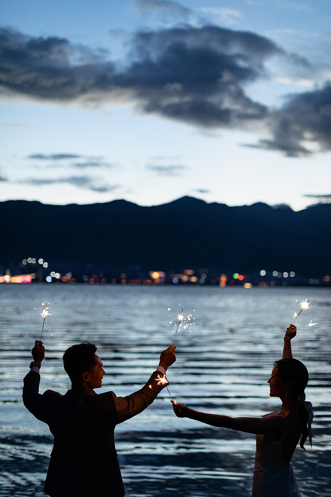 普通客人的普通夜景（图ZMjc2NDA3Njcy） - 婚礼摄影 - 站酷设计师灬修图的麦子原创素材 - 站酷ZCOOL