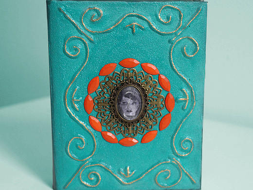 绿色浮雕金边手账本/笔记本/日记本