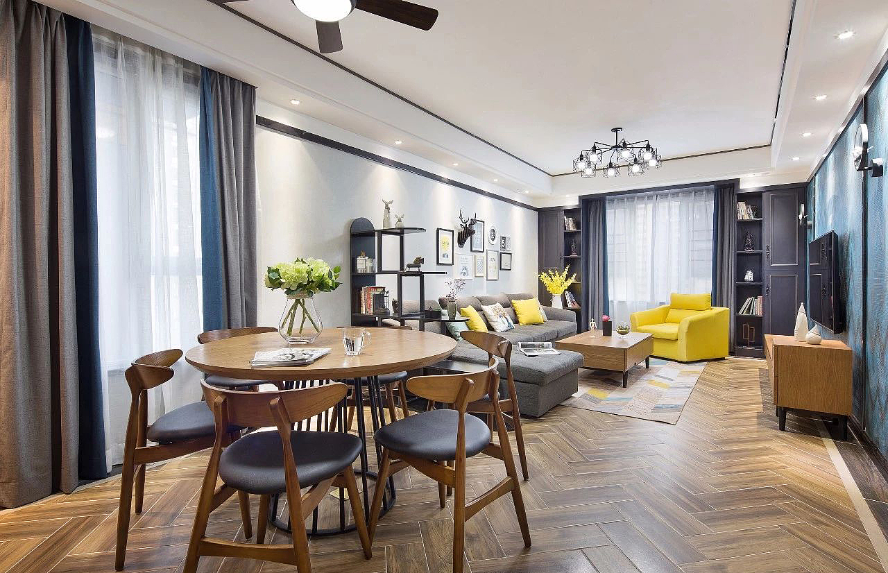 客餐厅一体的设计,视觉上没有阻隔,使空间更加宽敞开阔.