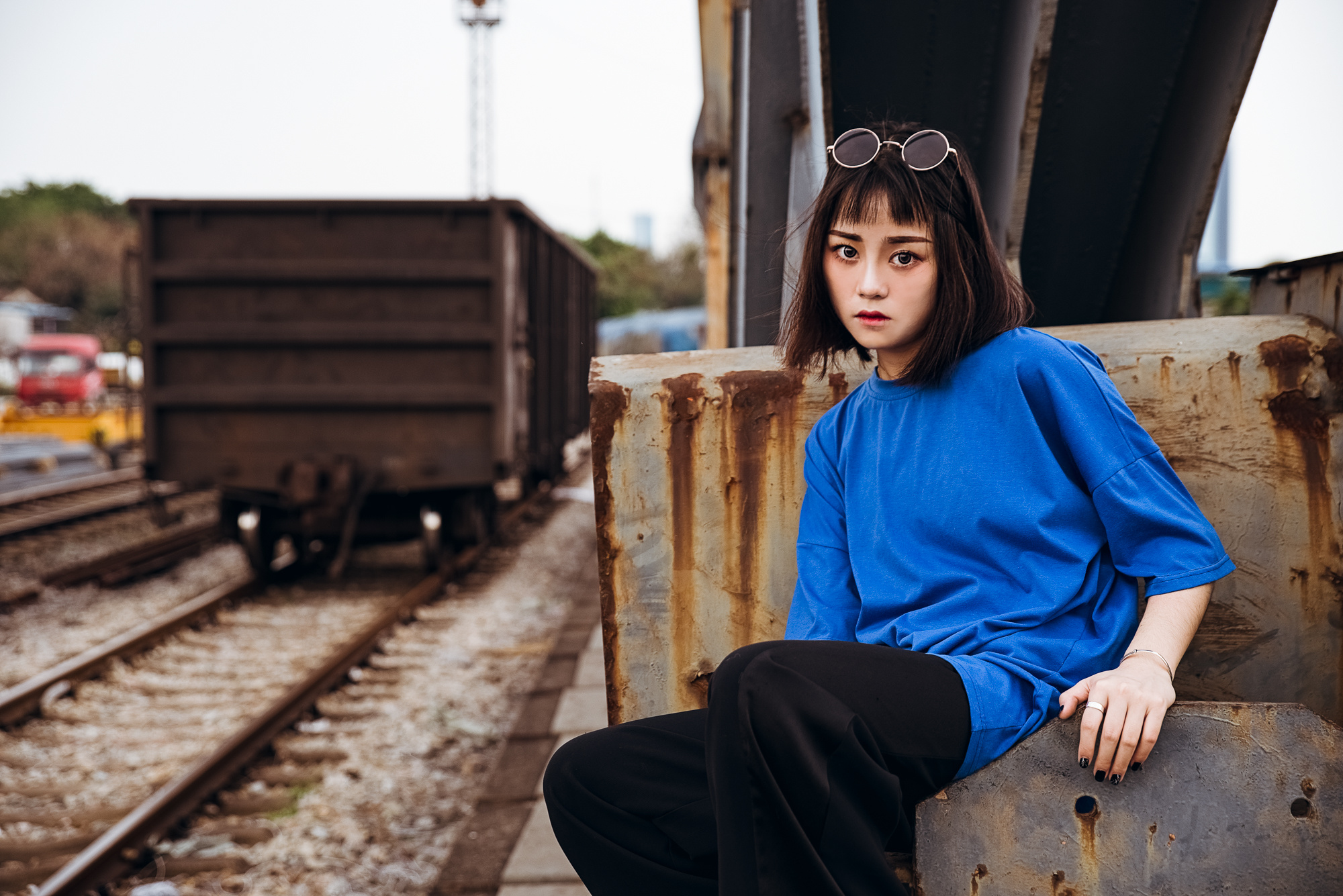 streetstyle火车轨人像写真