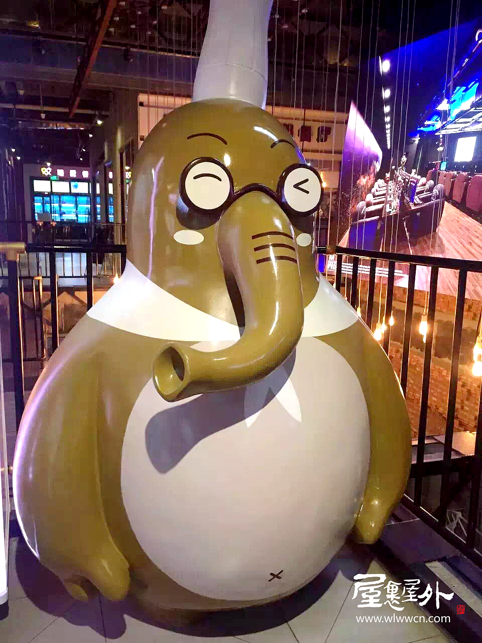 大象城创意油漆桶